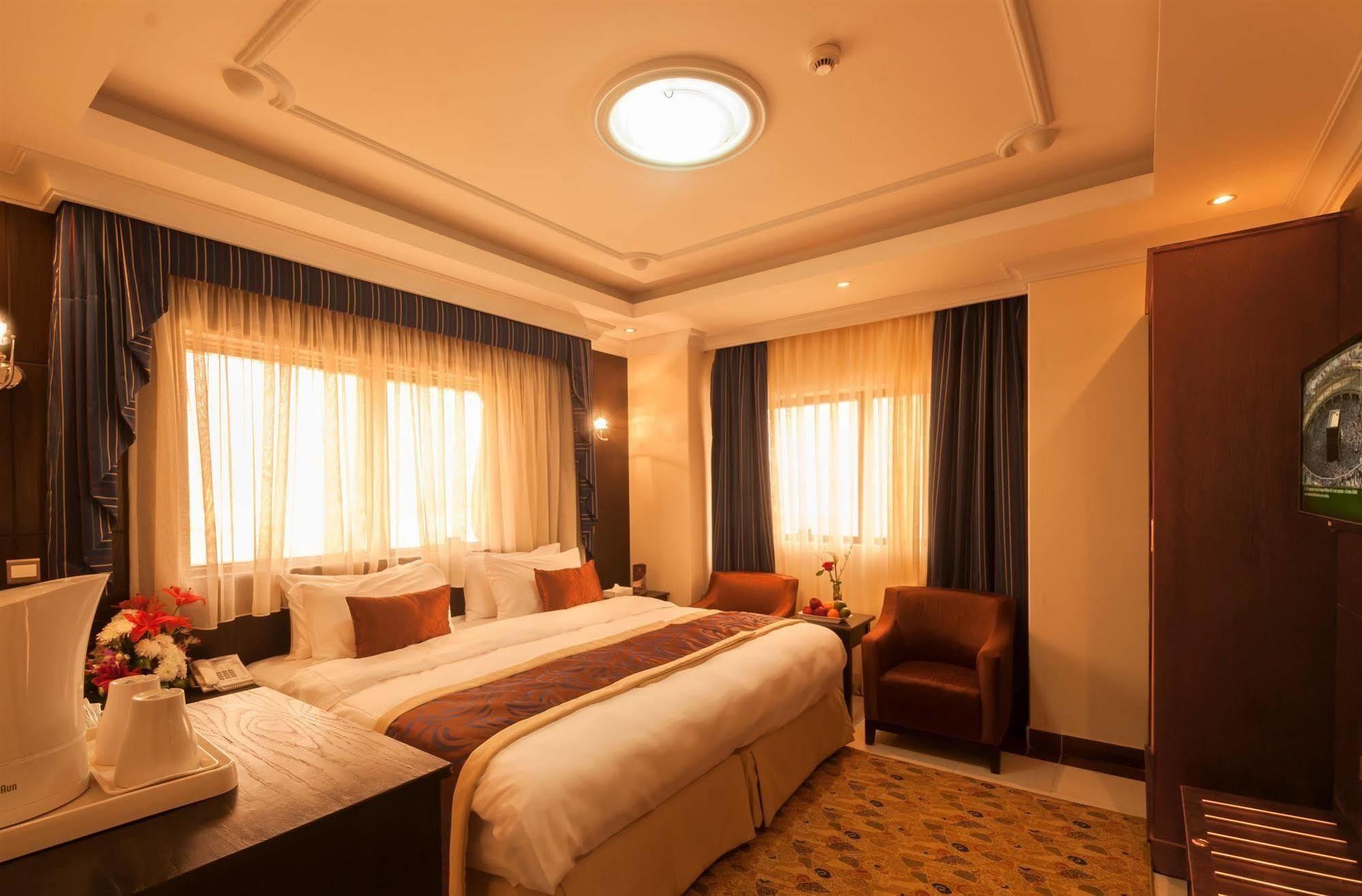 Platinum Abraj Al Ehsan Hotel Mecca ภายนอก รูปภาพ